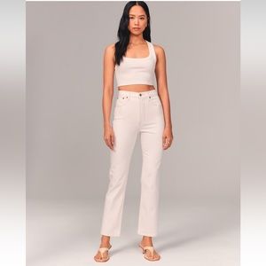Abercrombie Ultra High Rise Ankle Straight Jeans size 26 | 2 R, New with tags.